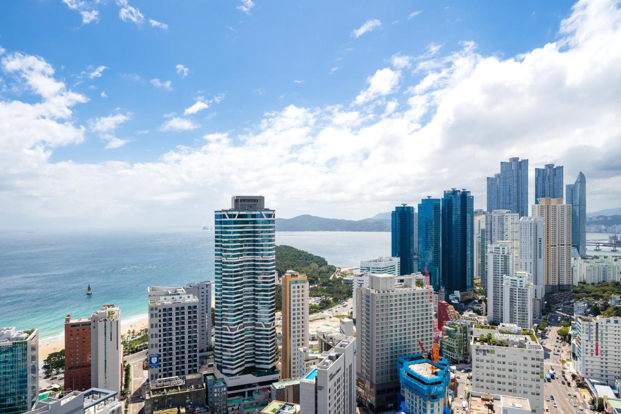 Urbanstay Haeundae Station Busan Esterno foto
