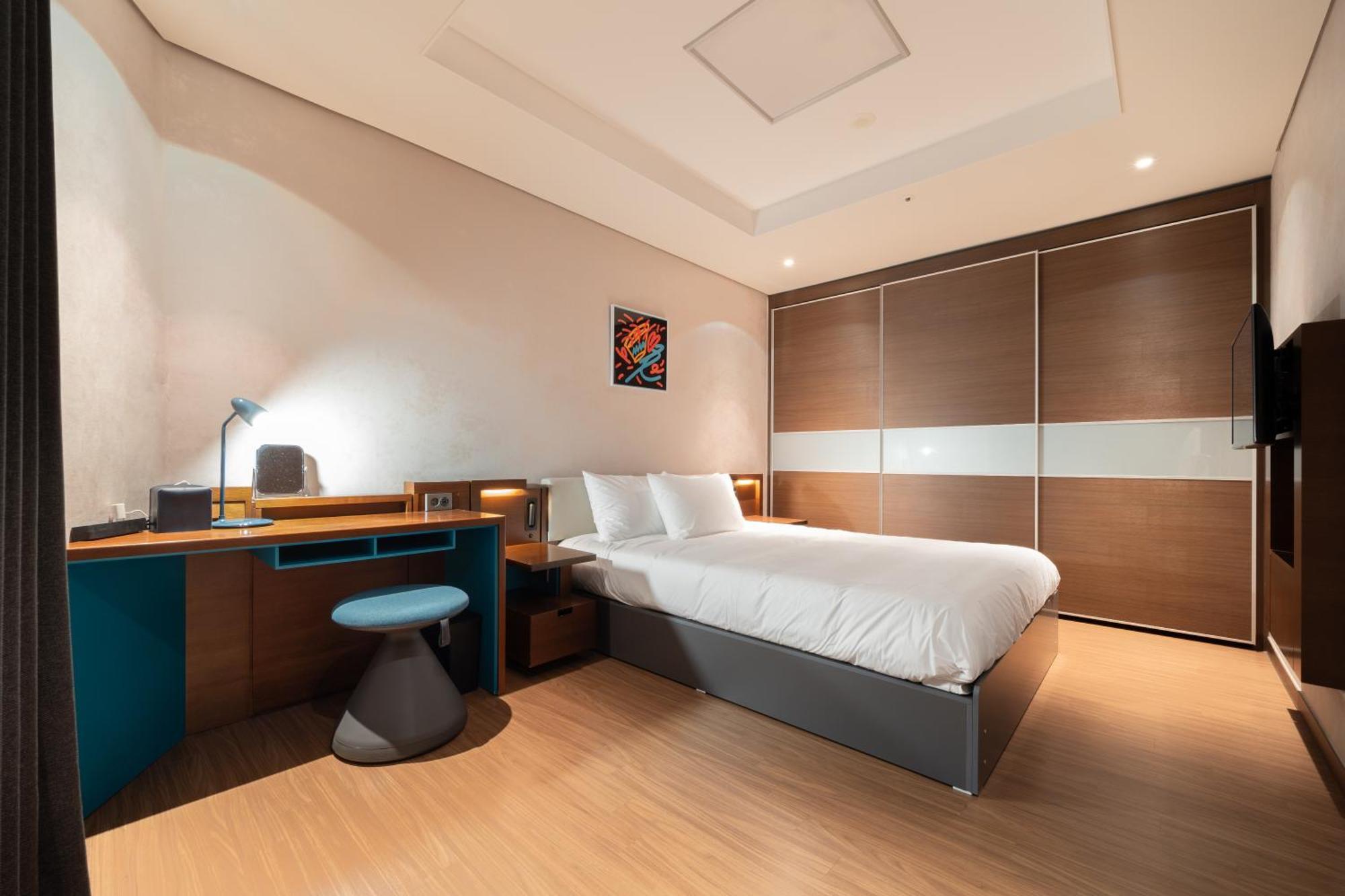 Urbanstay Haeundae Station Busan Esterno foto
