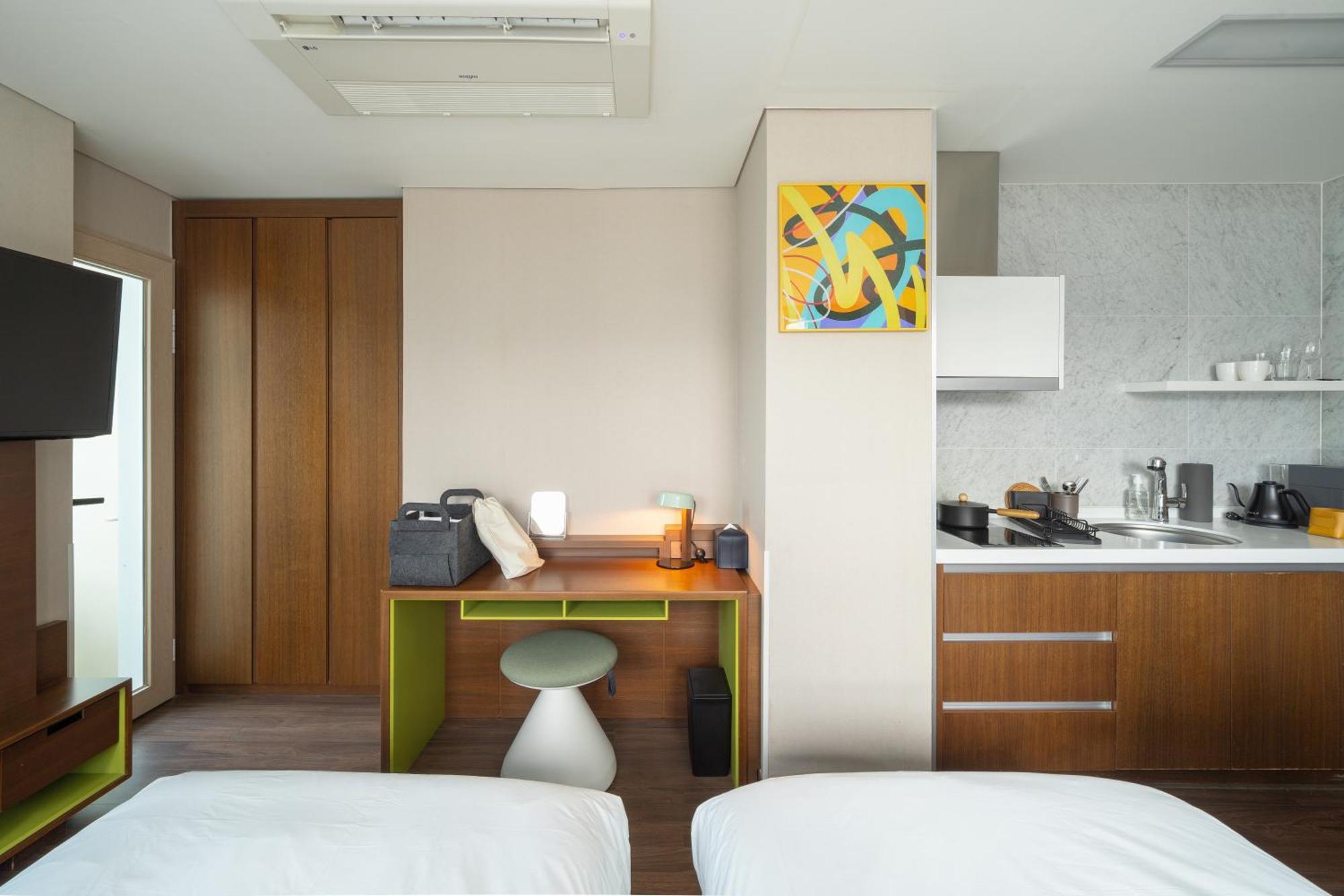 Urbanstay Haeundae Station Busan Esterno foto
