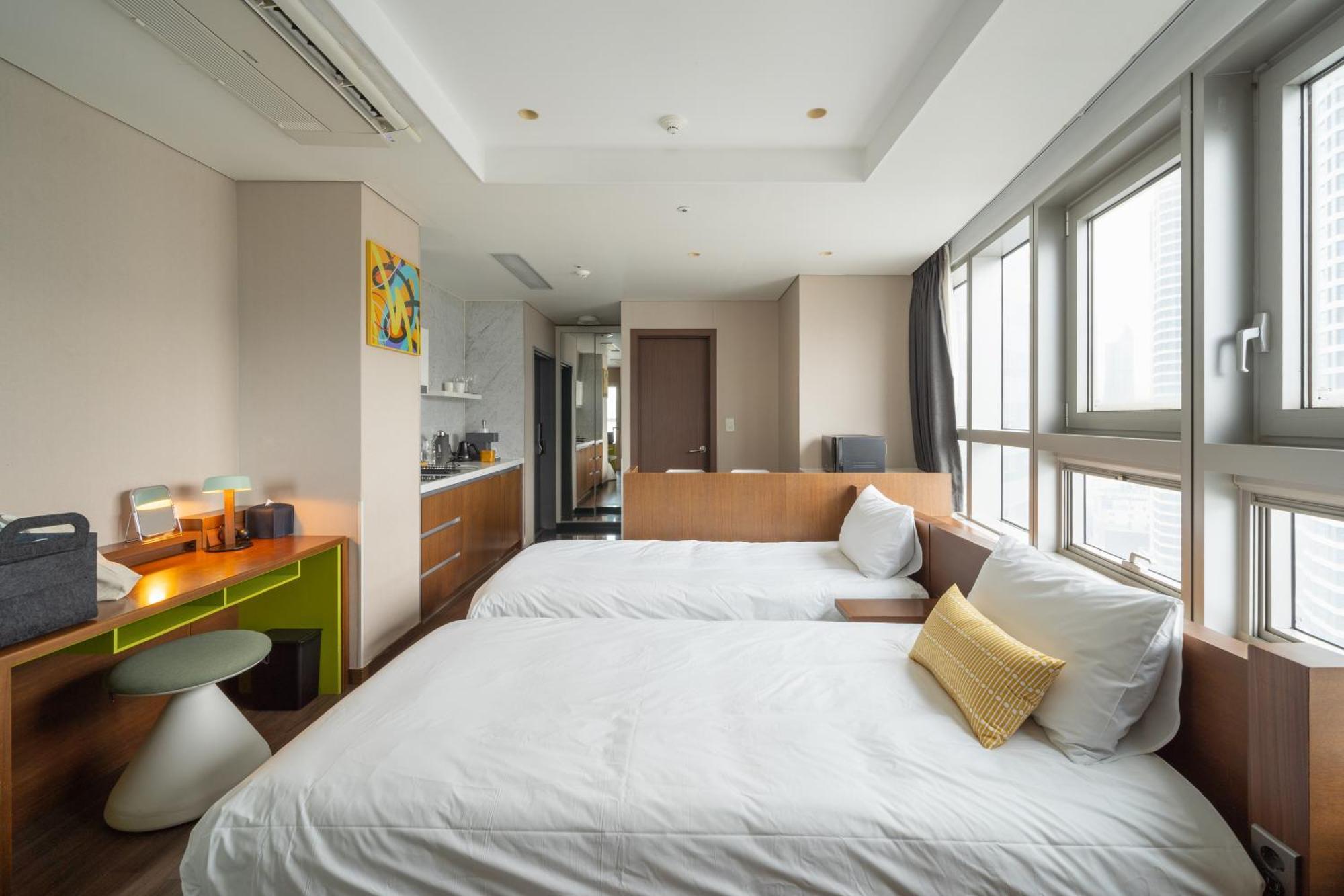 Urbanstay Haeundae Station Busan Esterno foto