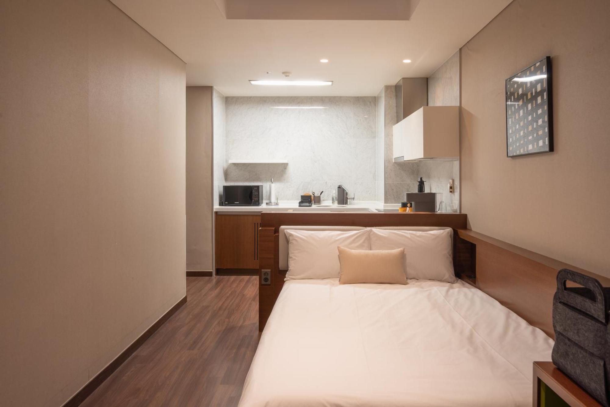 Urbanstay Haeundae Station Busan Esterno foto