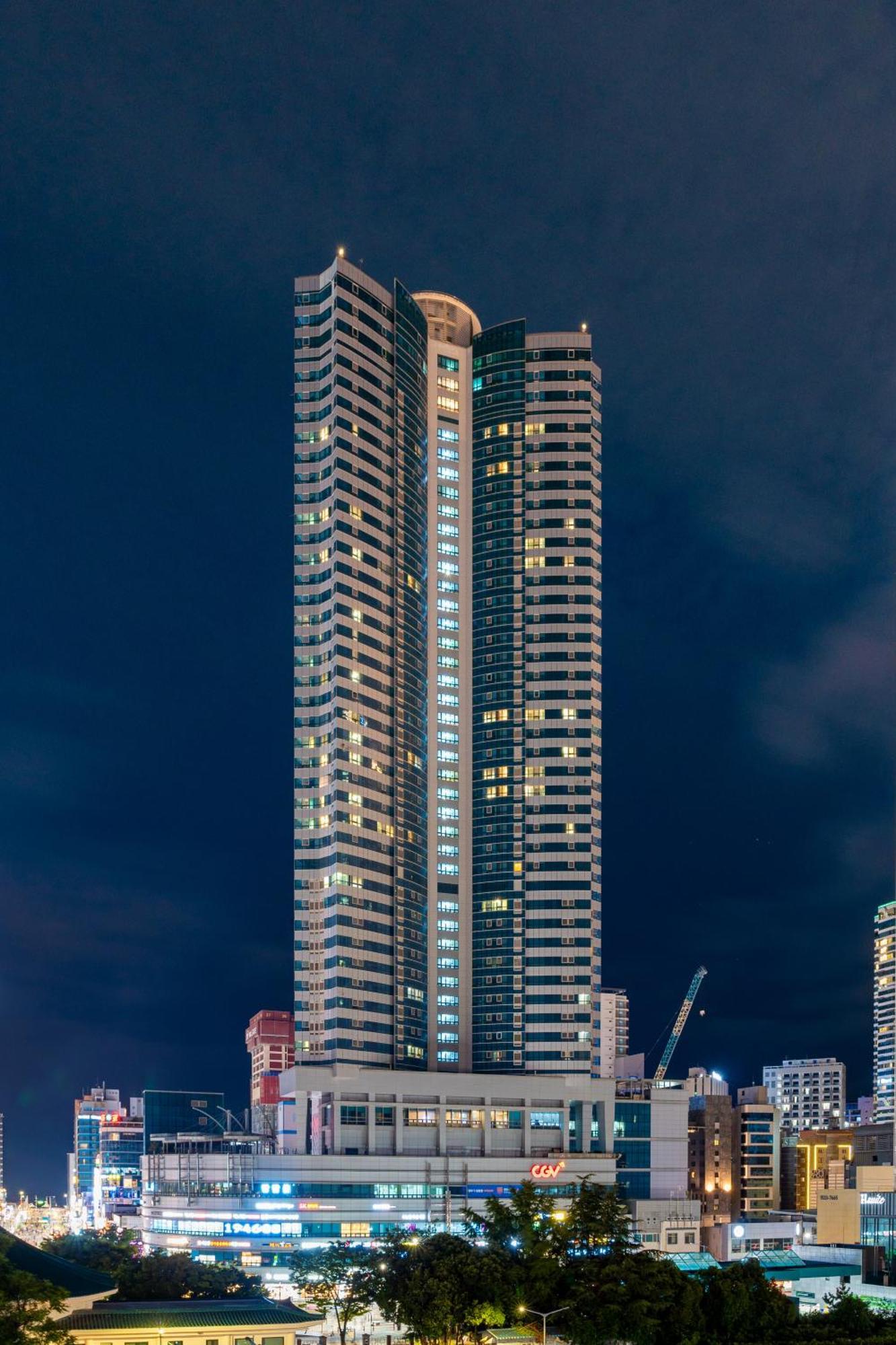Urbanstay Haeundae Station Busan Esterno foto